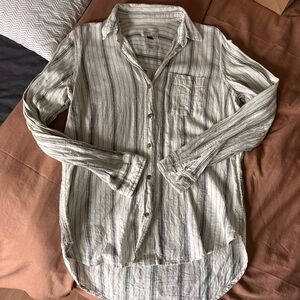 Universal Threads Linen Striped Button-Down Shirt